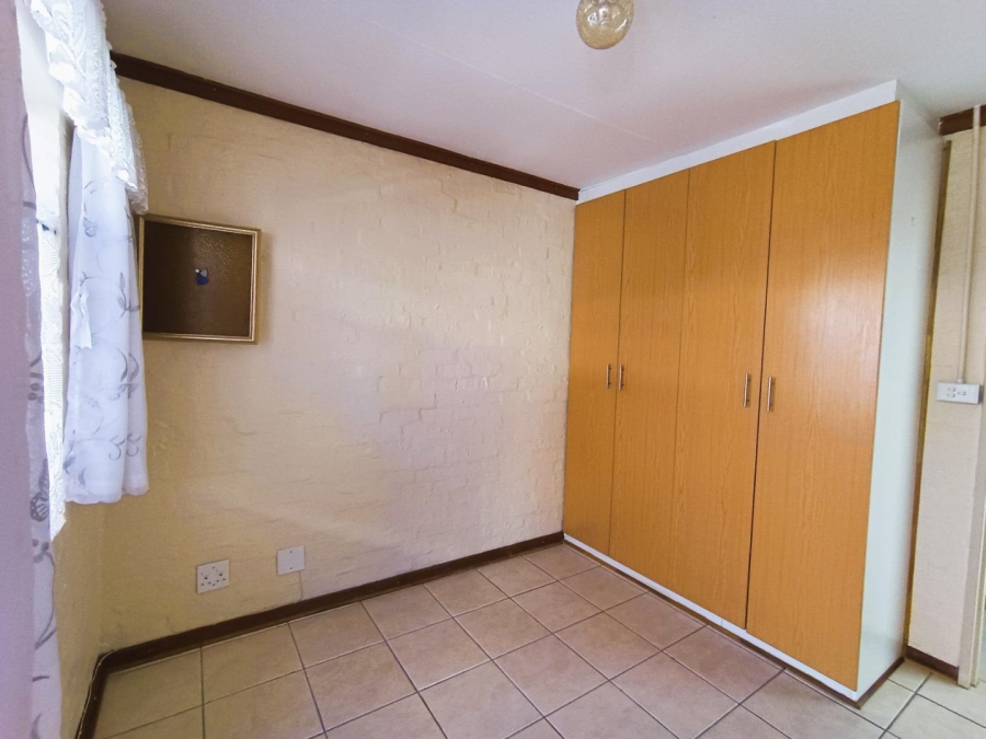 2 Bedroom Property for Sale in Pentagon Park Free State